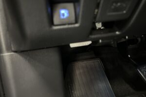 Toyota RAV4 Plug-in esikatselu 23