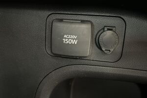 Toyota RAV4 Plug-in esikatselu 30