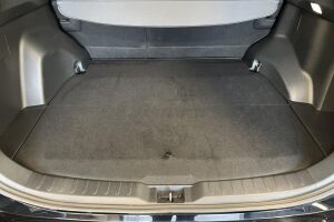 Toyota RAV4 Plug-in esikatselu 11