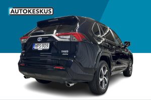 Toyota RAV4 Plug-in esikatselu 4