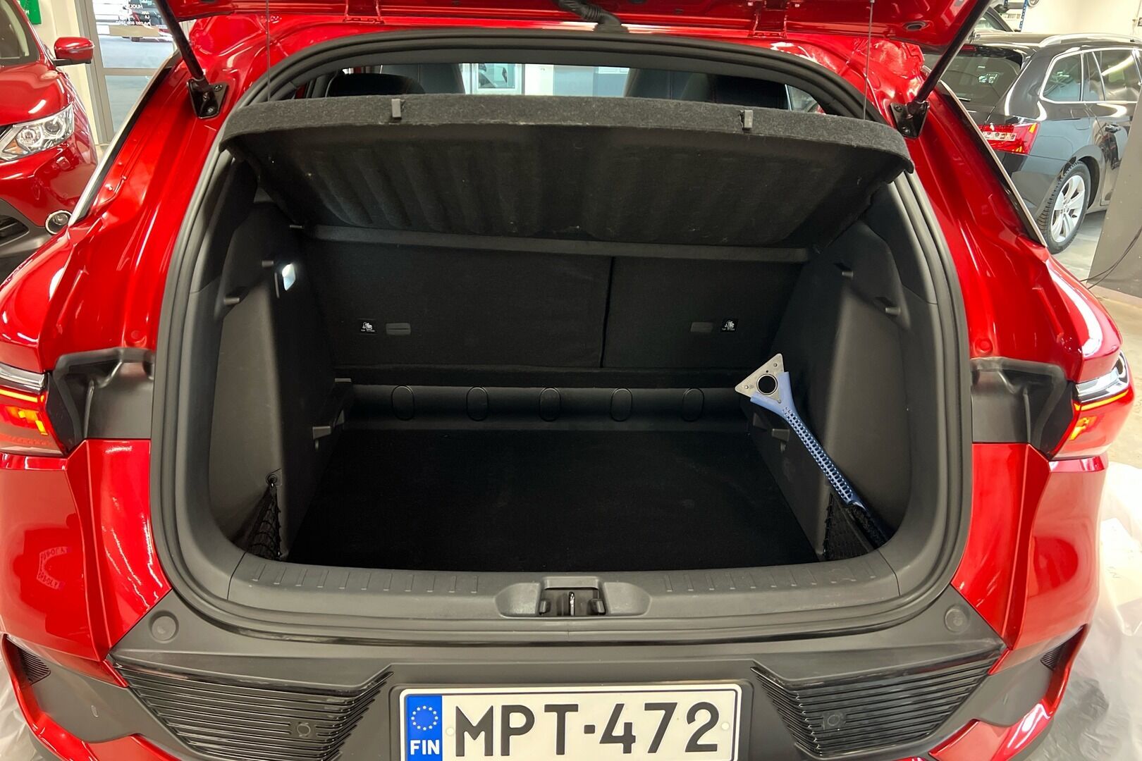 BYD Atto 3 iso kuva 11
