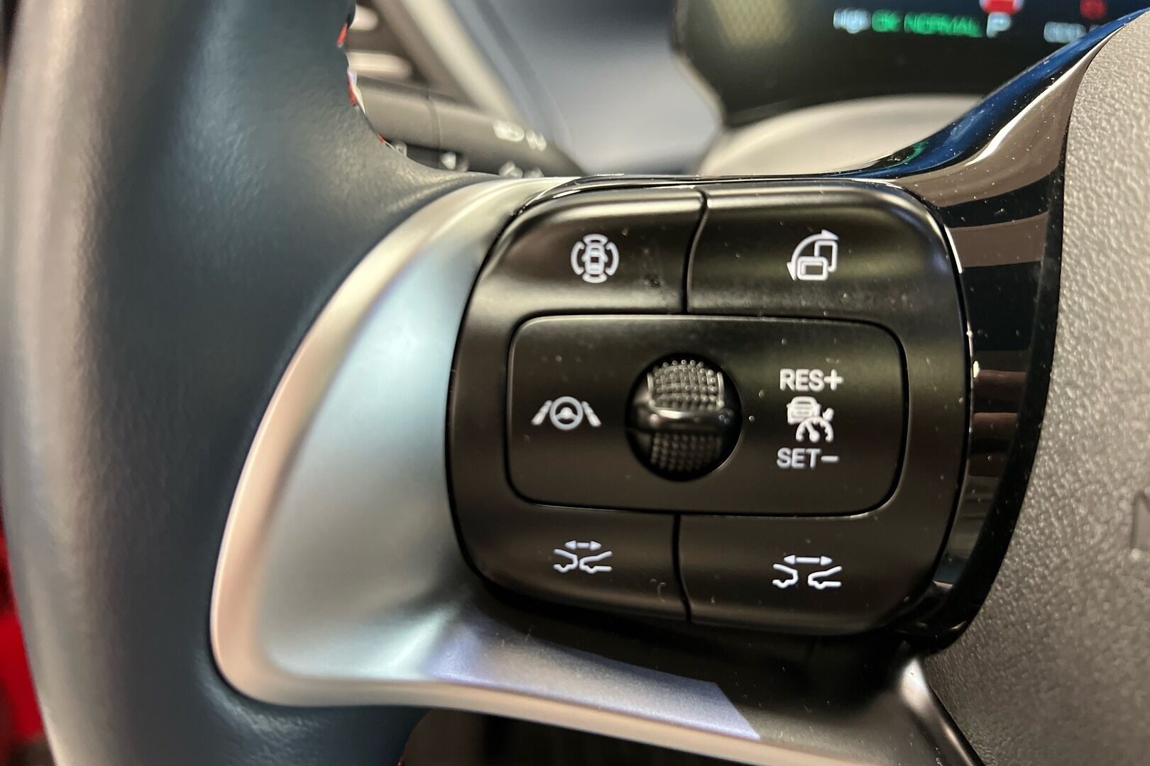 BYD Atto 3 iso kuva 13