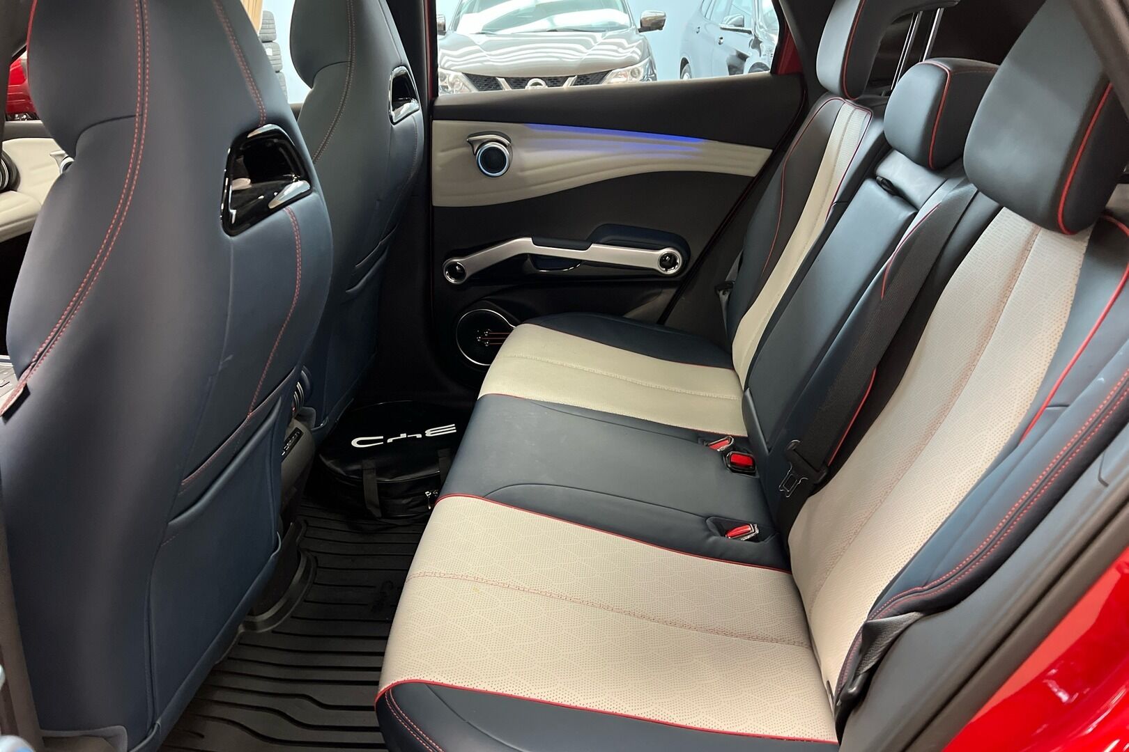 BYD Atto 3 iso kuva 7