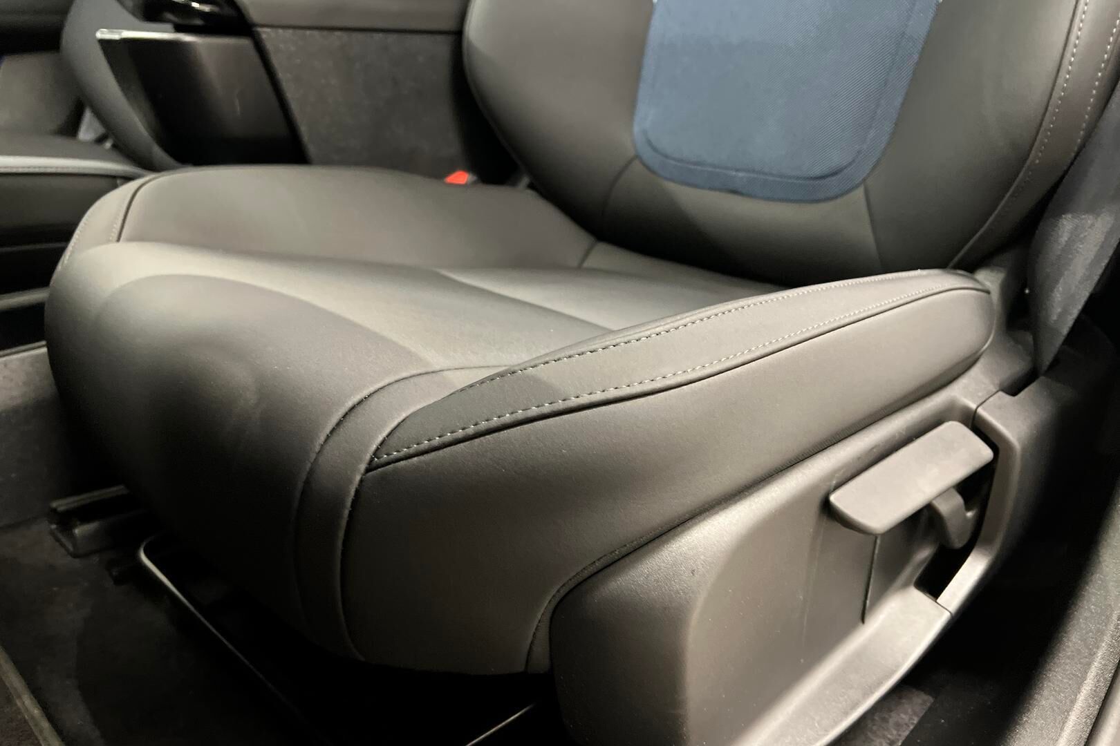 Volvo EX30 iso kuva 22