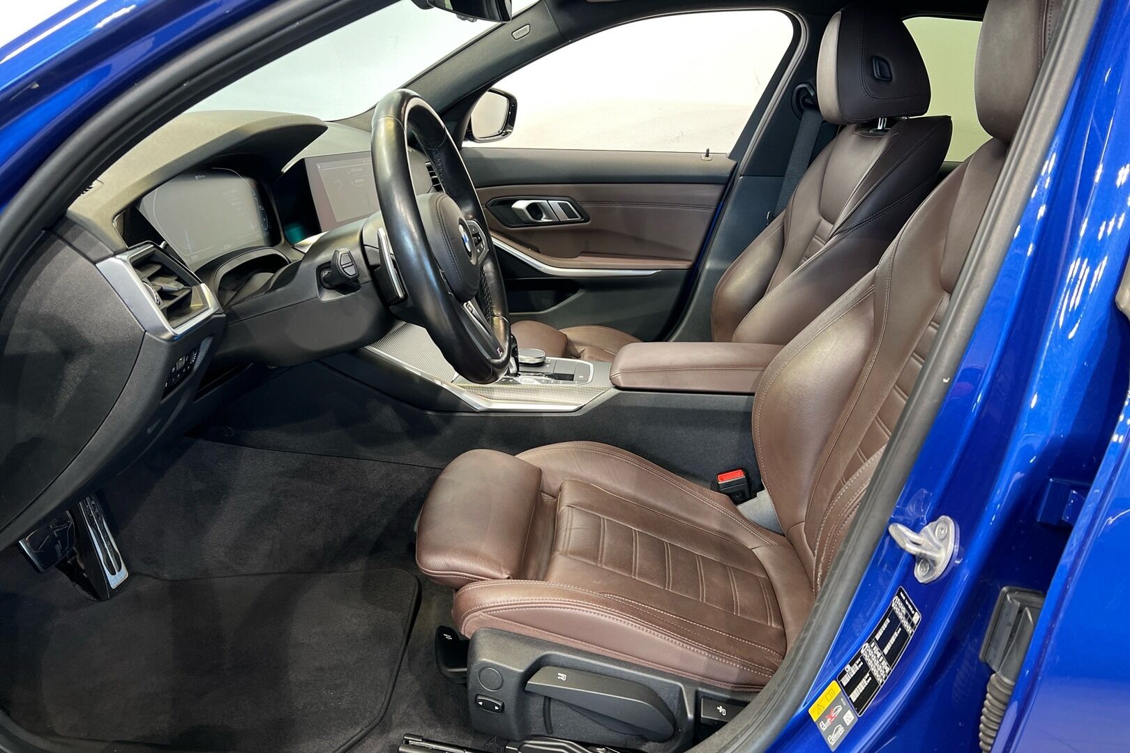 BMW 3-sarja iso kuva 11
