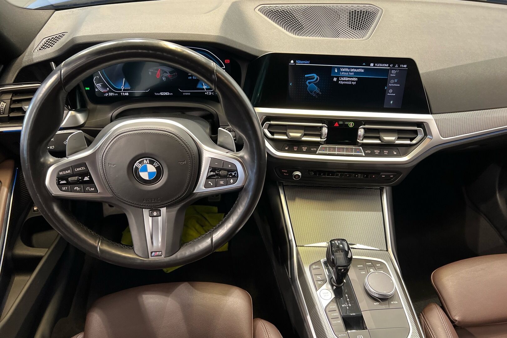BMW 3-sarja iso kuva 12