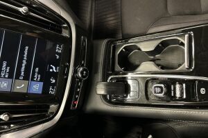 Volvo V60 esikatselu 18