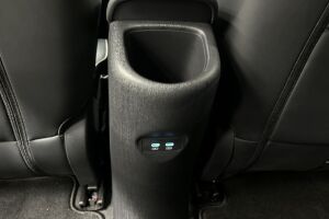 BYD Dolphin esikatselu 23