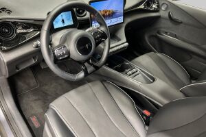 BYD Dolphin esikatselu 8