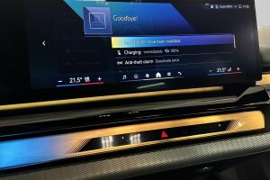 BMW i5 esikatselu 14