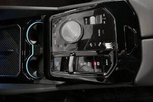 BMW i5 esikatselu 15