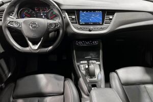 Opel Grandland esikatselu 11