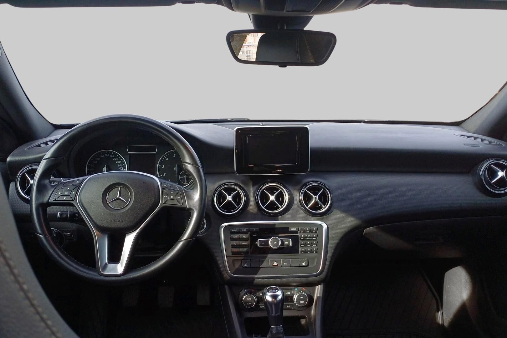 Mercedes-Benz A iso kuva 1