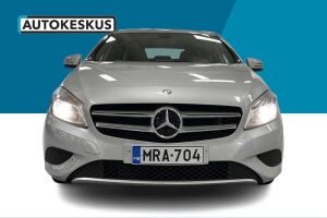 Mercedes-Benz A esikatselu 2
