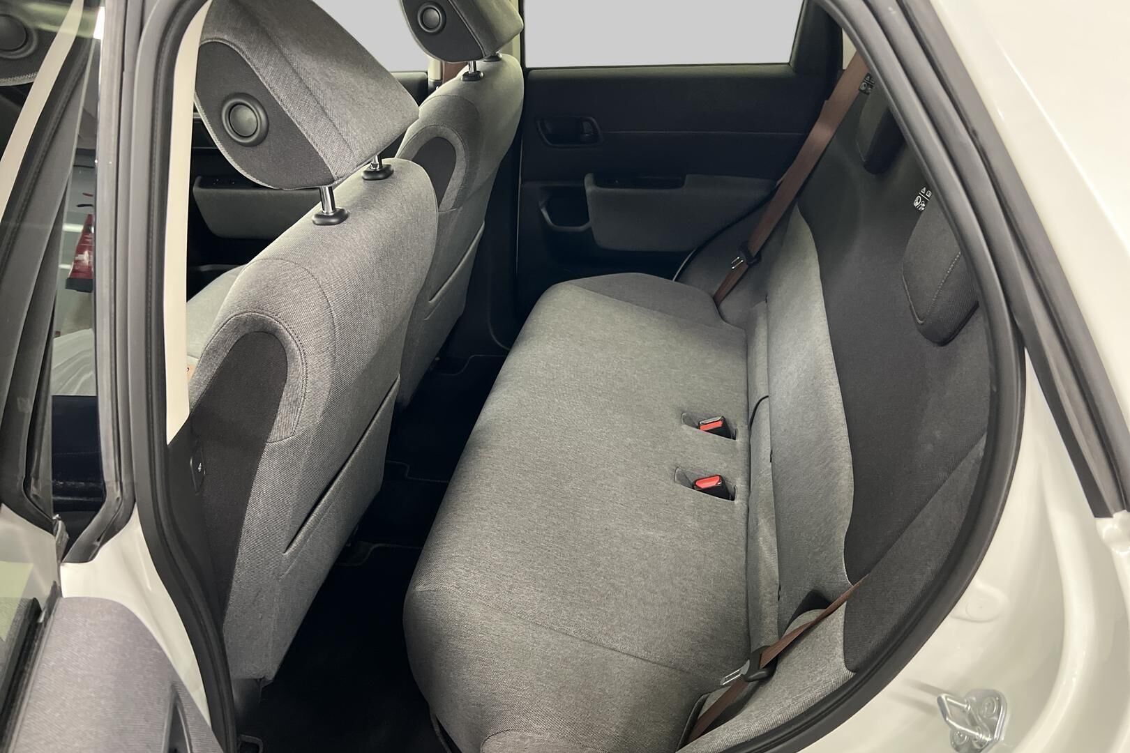 Honda e iso kuva 2