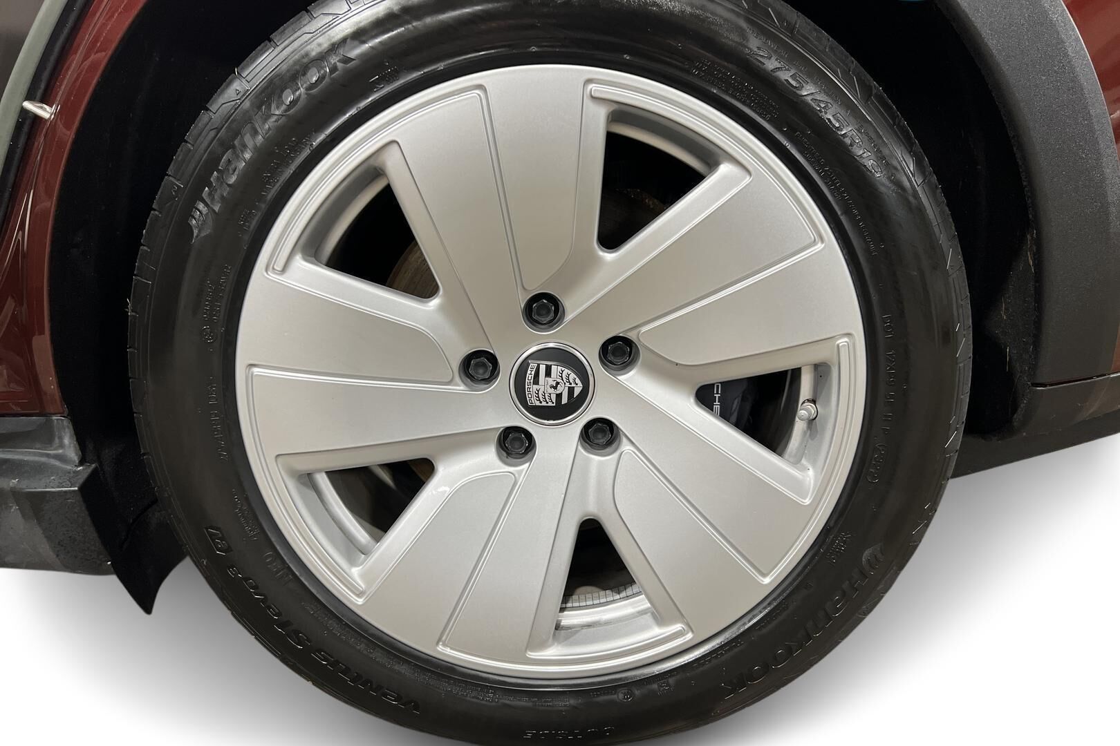 Porsche Taycan iso kuva 13