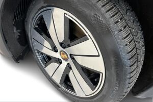 Porsche Taycan esikatselu 20