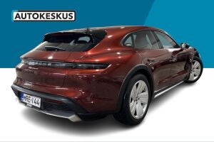 Porsche Taycan esikatselu 5