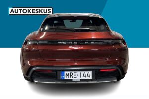 Porsche Taycan esikatselu 6