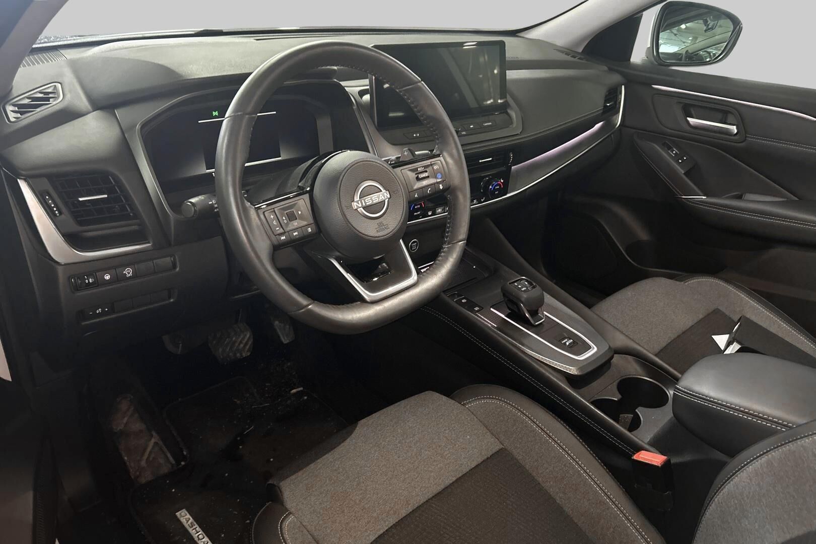 Nissan Qashqai iso kuva 1