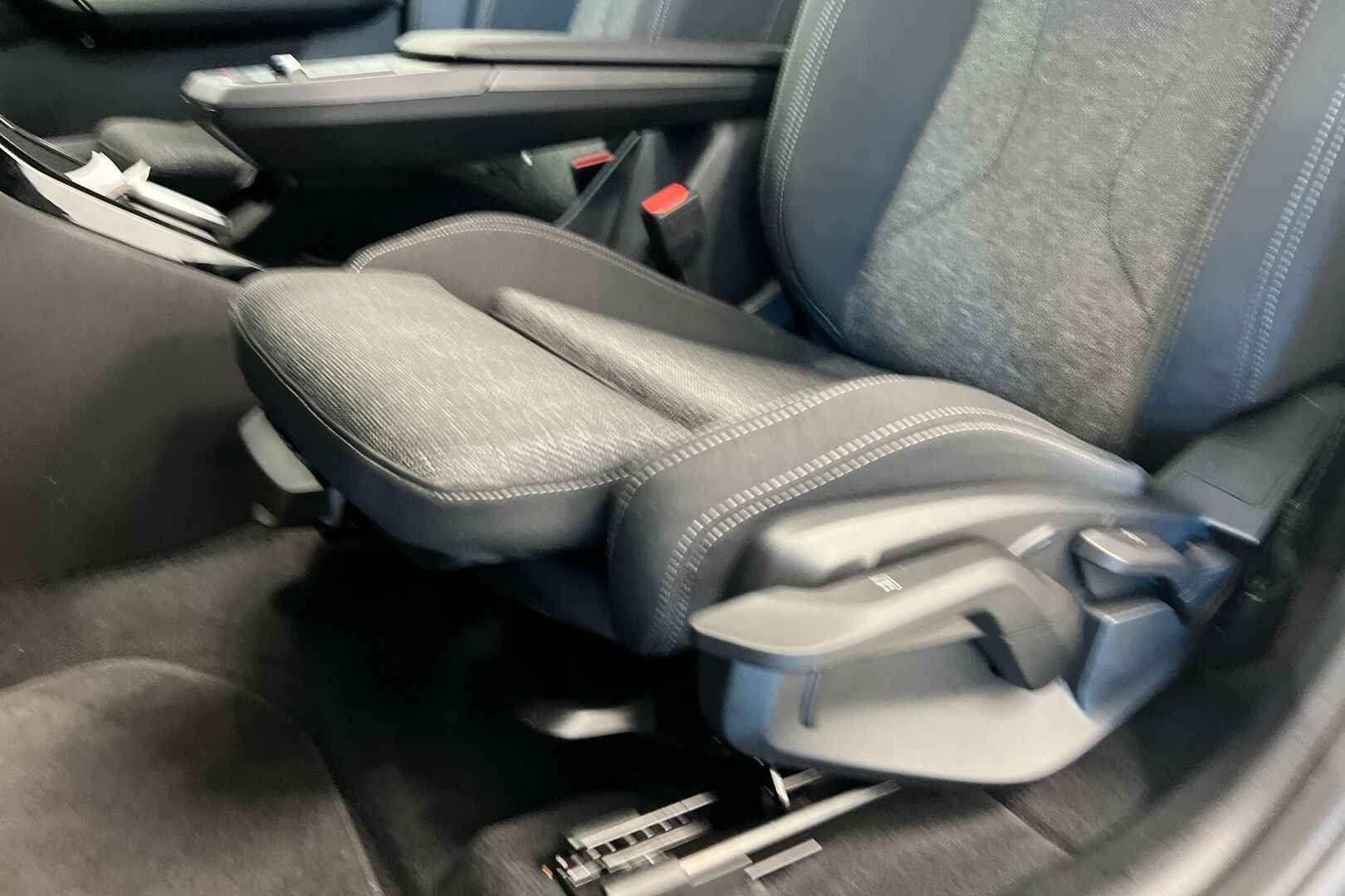 BMW X1 iso kuva 19