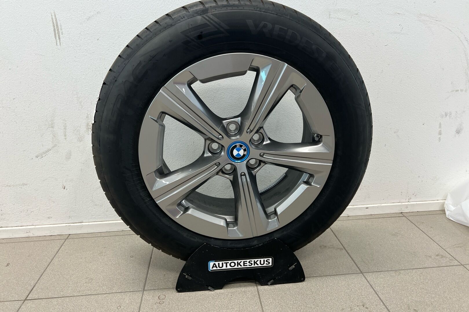 BMW X1 iso kuva 21