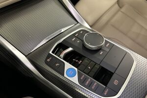 BMW i4 esikatselu 16