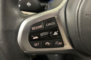 BMW i4 esikatselu 18