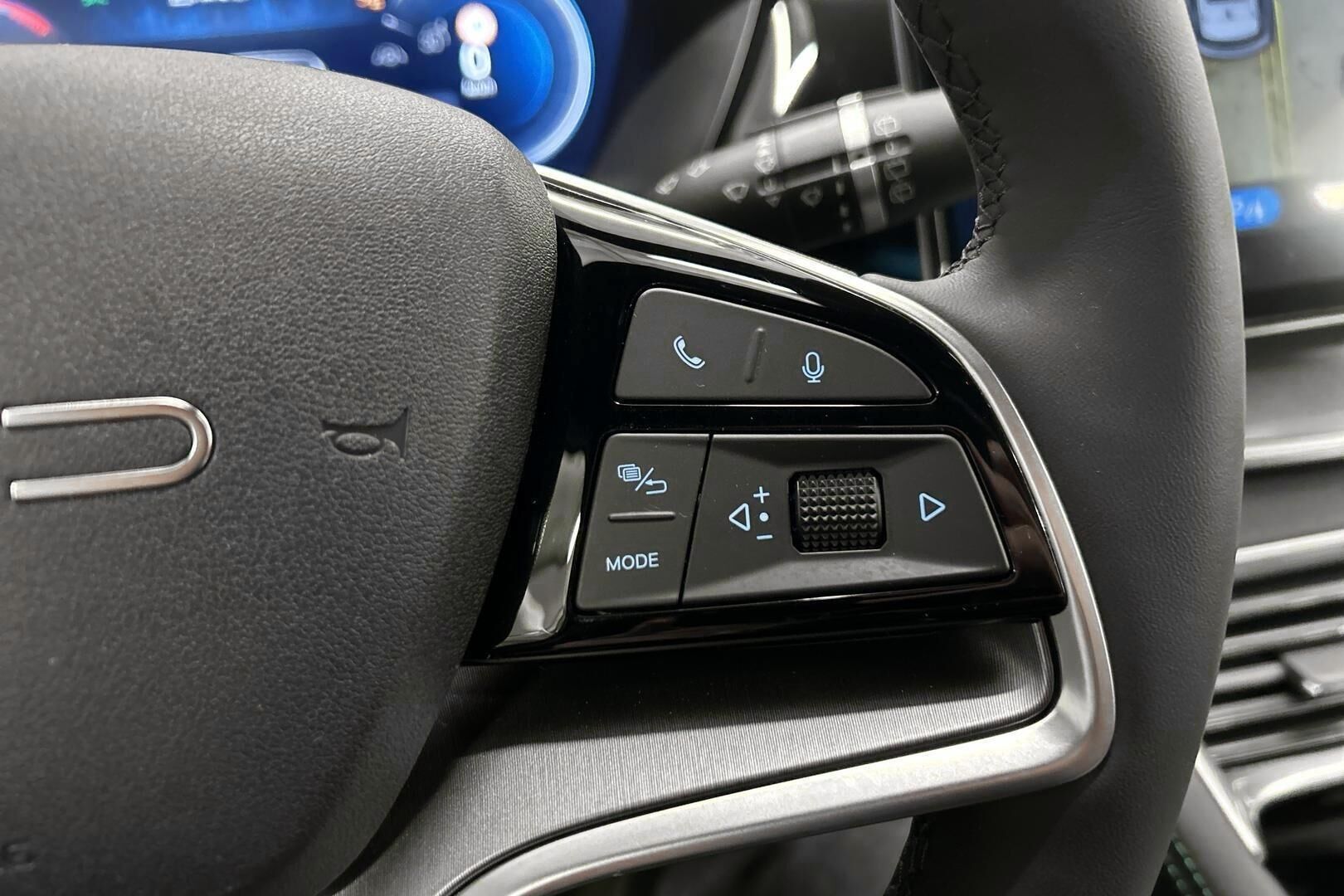 BYD Seal U iso kuva 17