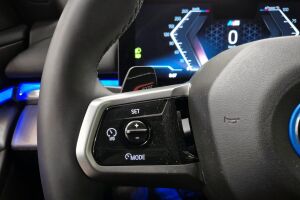 BMW i5 esikatselu 18