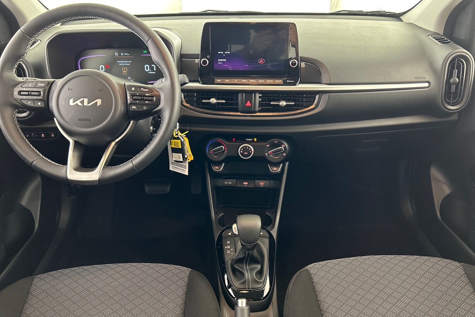 KIA Picanto iso kuva 8