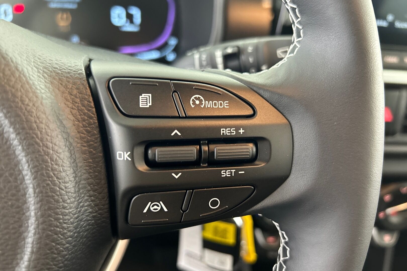 KIA Picanto iso kuva 17
