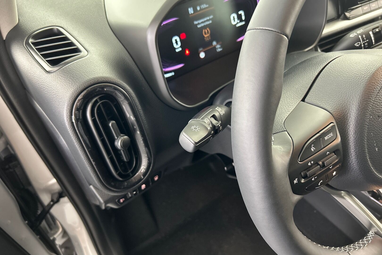 KIA Picanto iso kuva 26