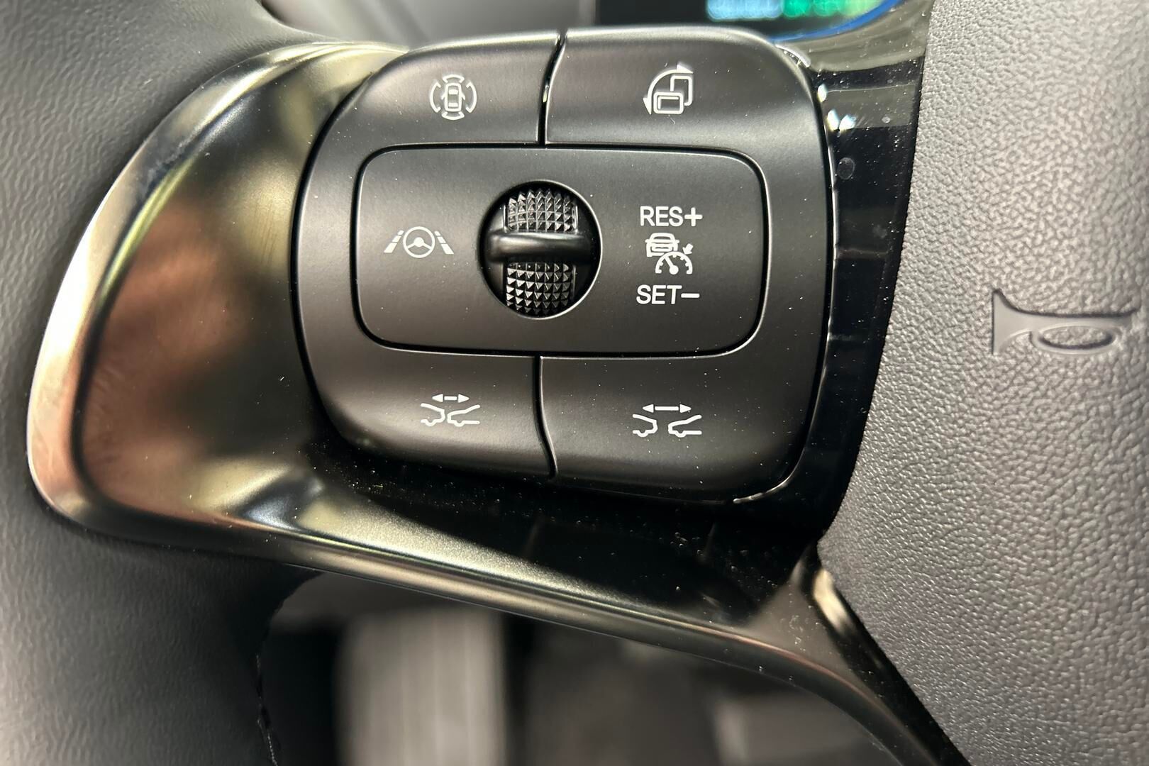BYD Atto 3 iso kuva 13