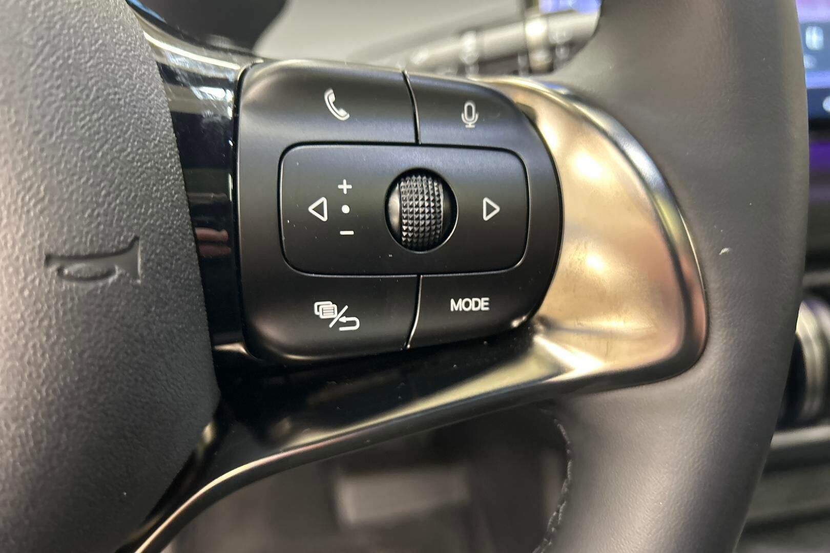 BYD Atto 3 iso kuva 14