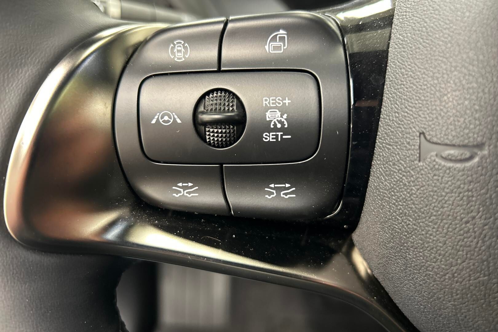 BYD Atto 3 iso kuva 15