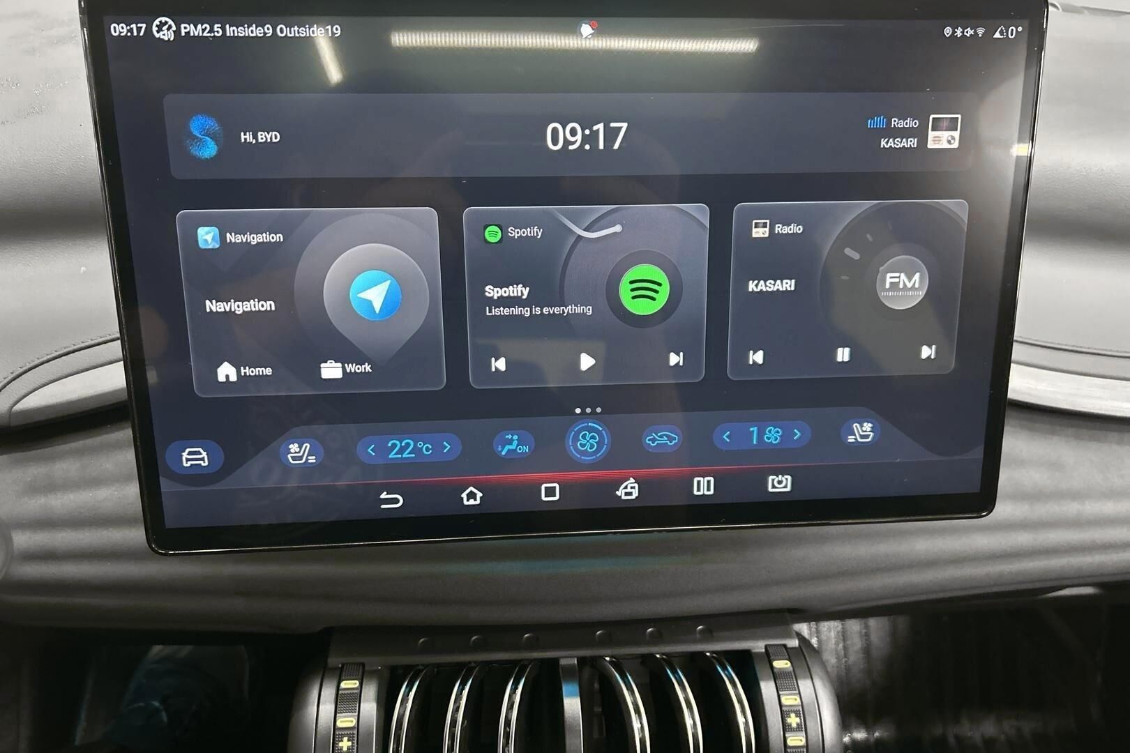 BYD Atto 3 iso kuva 21