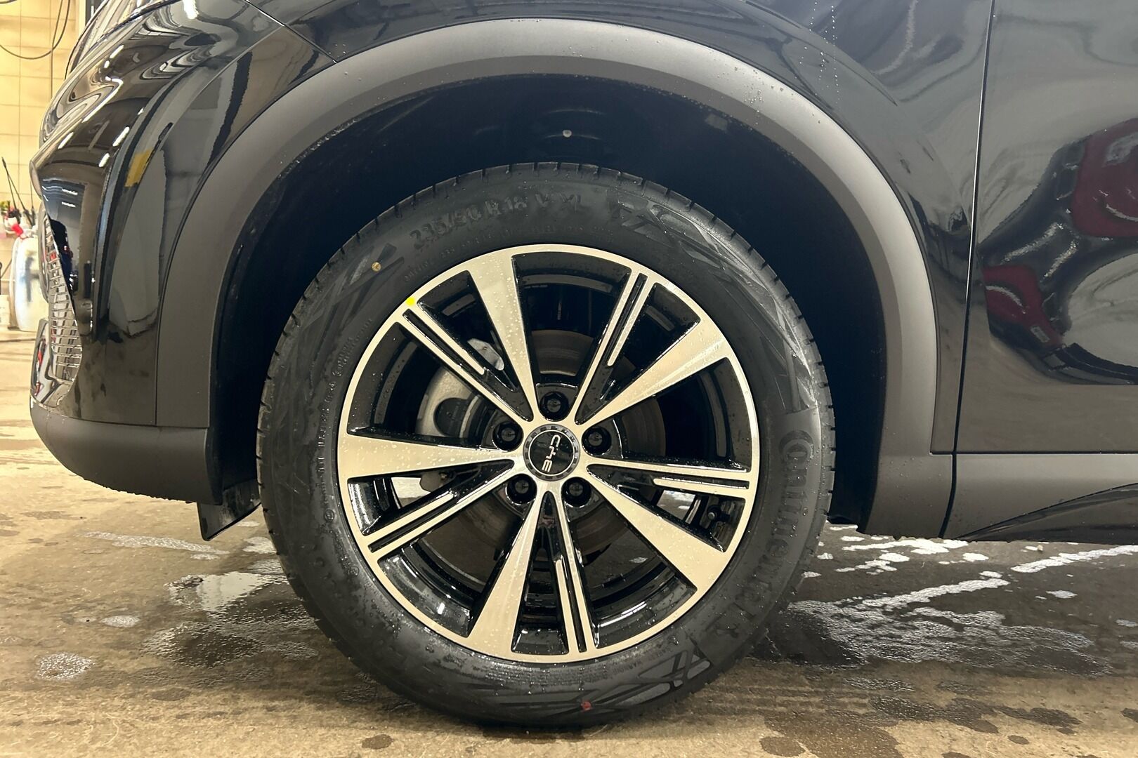BYD Atto 3 iso kuva 5