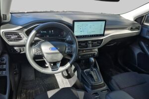 Ford Focus esikatselu 2