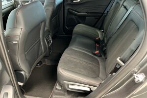 Ford Kuga esikatselu 5