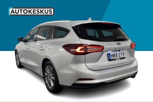 Ford Focus esikatselu 6