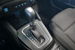 Ford Focus esikatselu 24