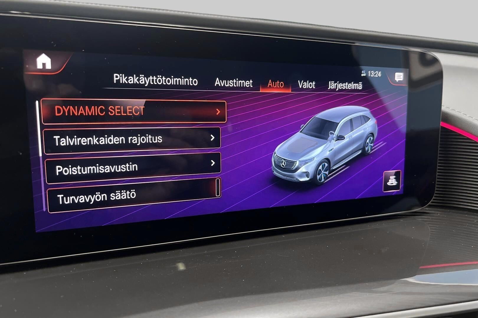 MERCEDES-BENZ EQC iso kuva 26
