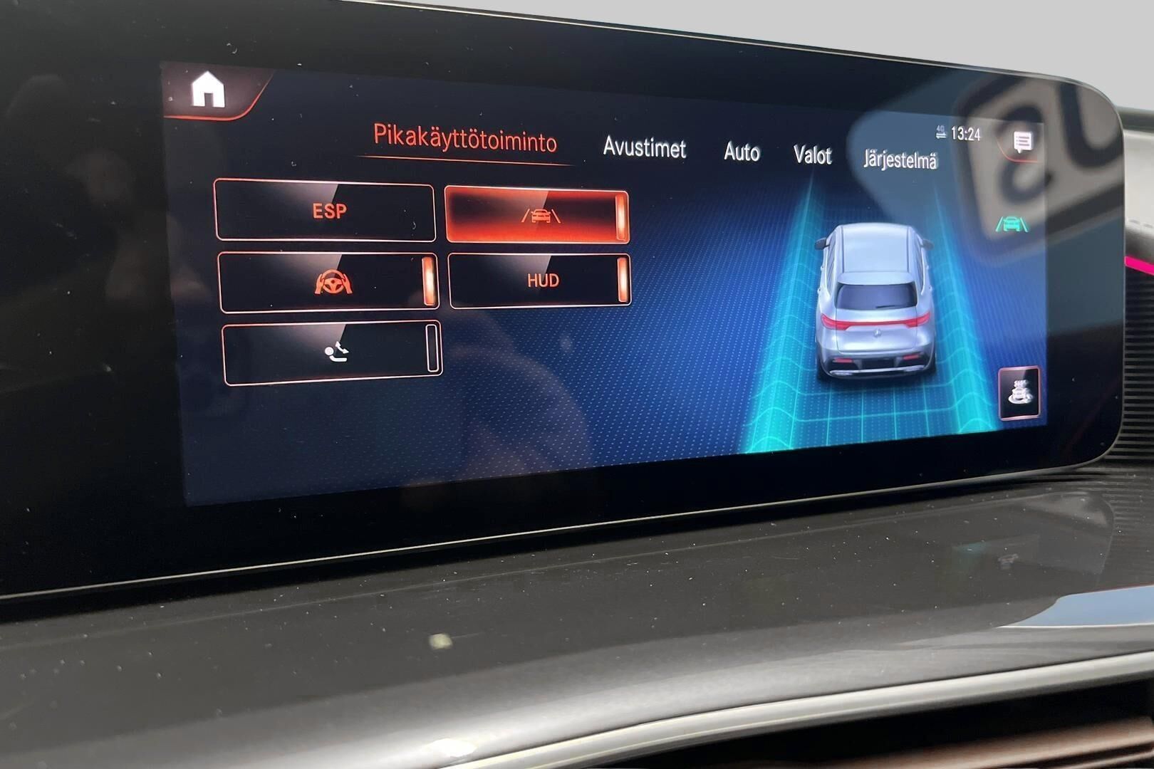 MERCEDES-BENZ EQC iso kuva 29