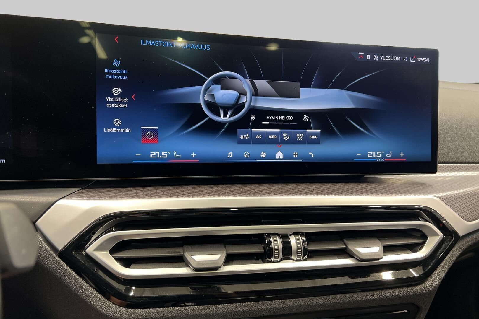 BMW I4 M50 iso kuva 20