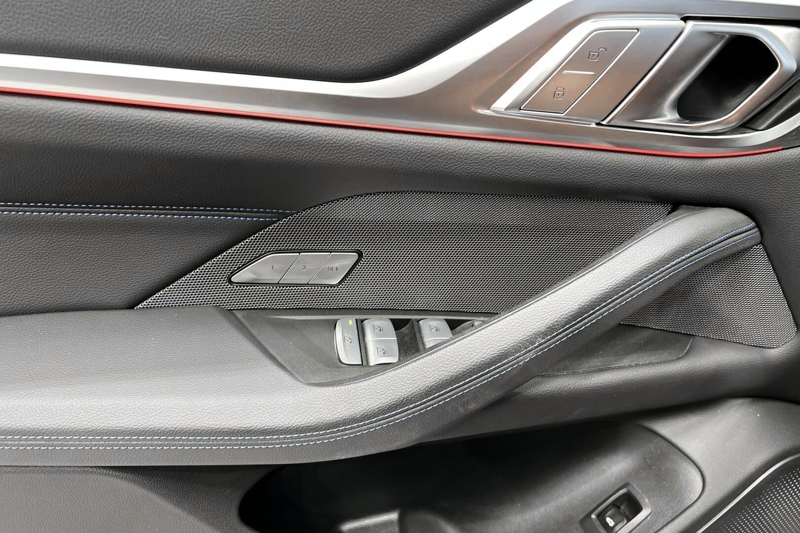 BMW I4 M50 iso kuva 36