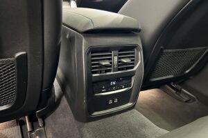 BMW I4 M50 esikatselu 38
