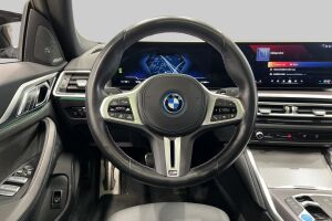 BMW I4 M50 esikatselu 40