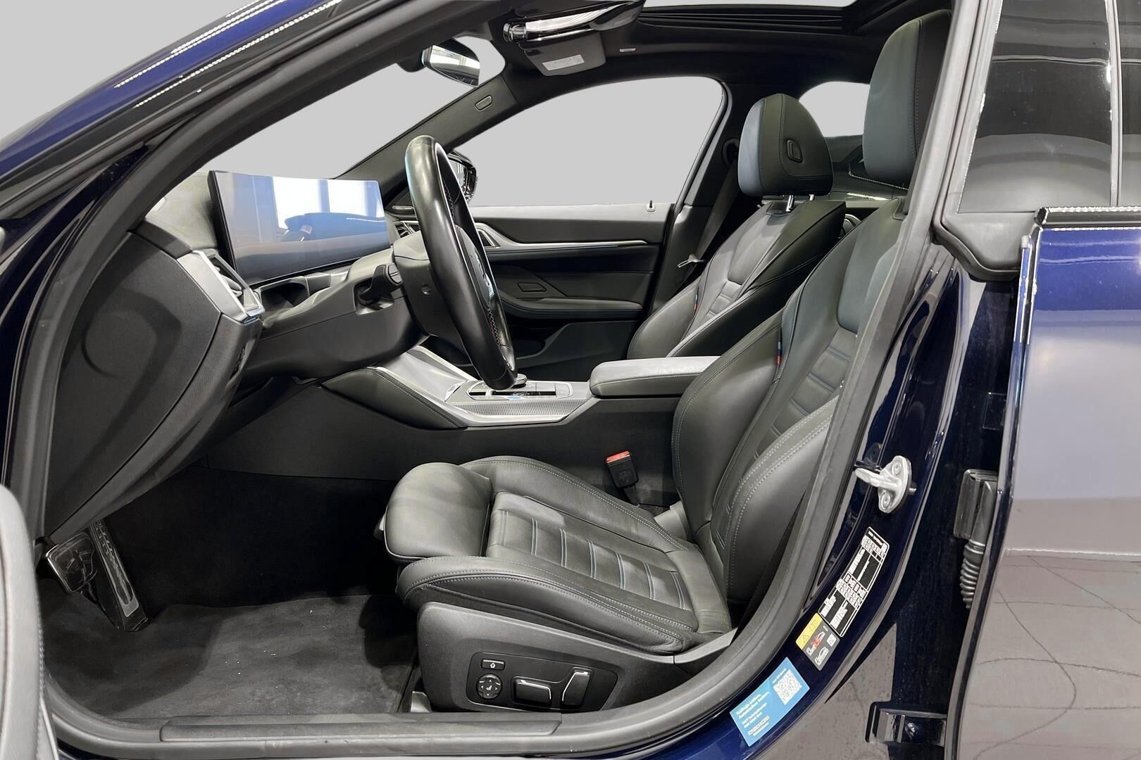 BMW I4 M50 iso kuva 9