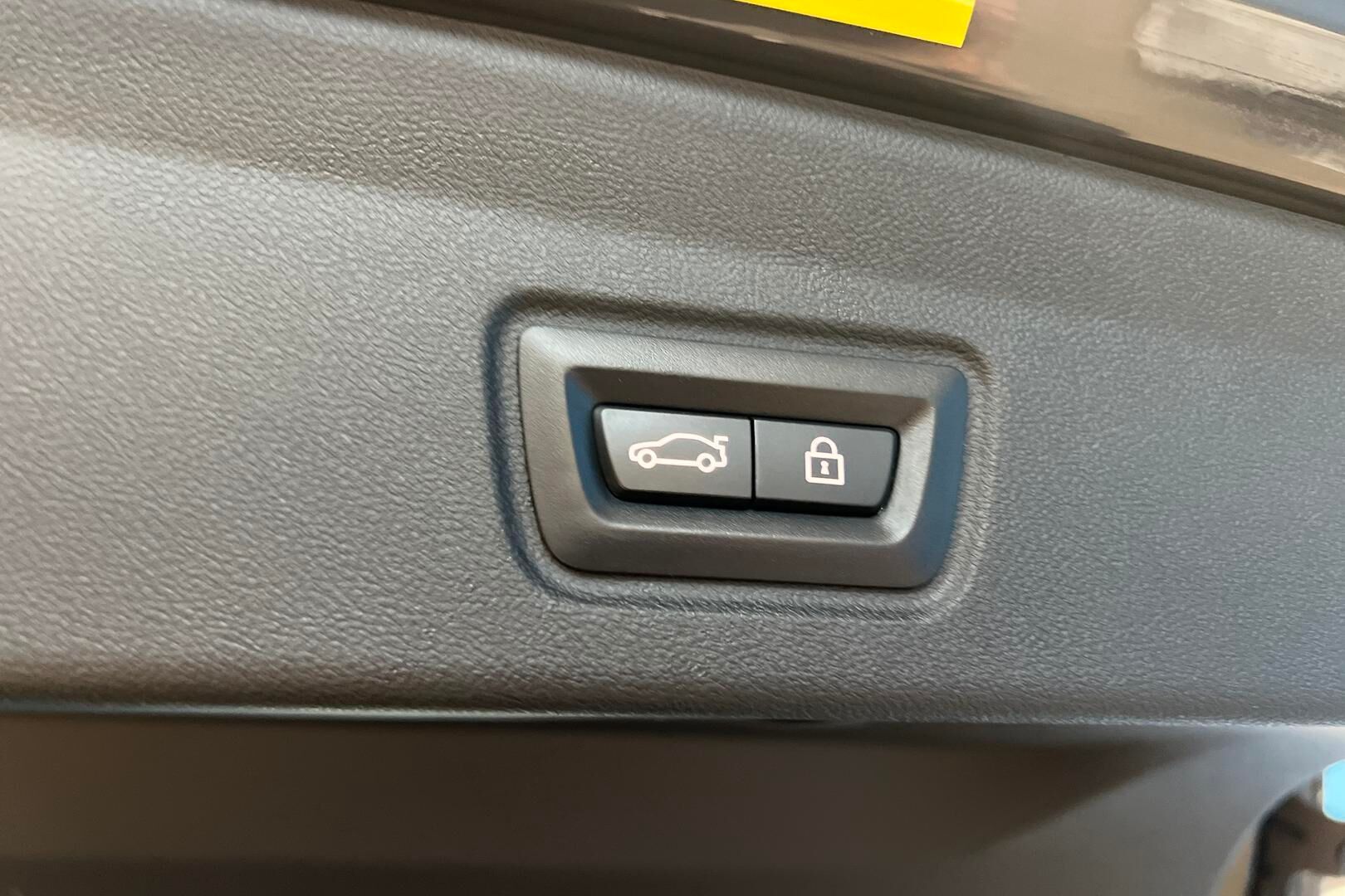 BMW I4 M50 iso kuva 20